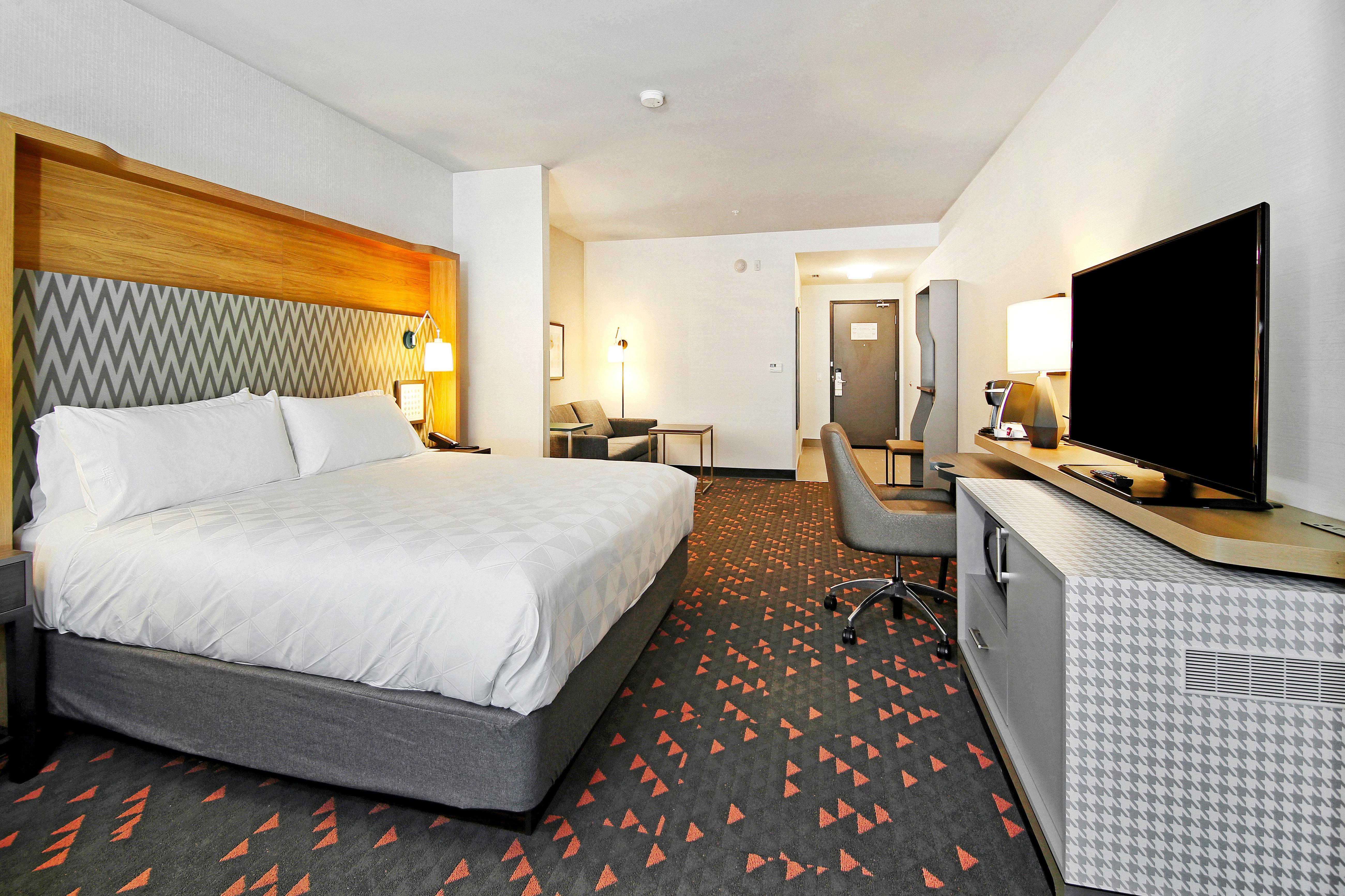 Holiday Inn Hotel & Suites - Calgary Airport North By Ihg Exterior photo