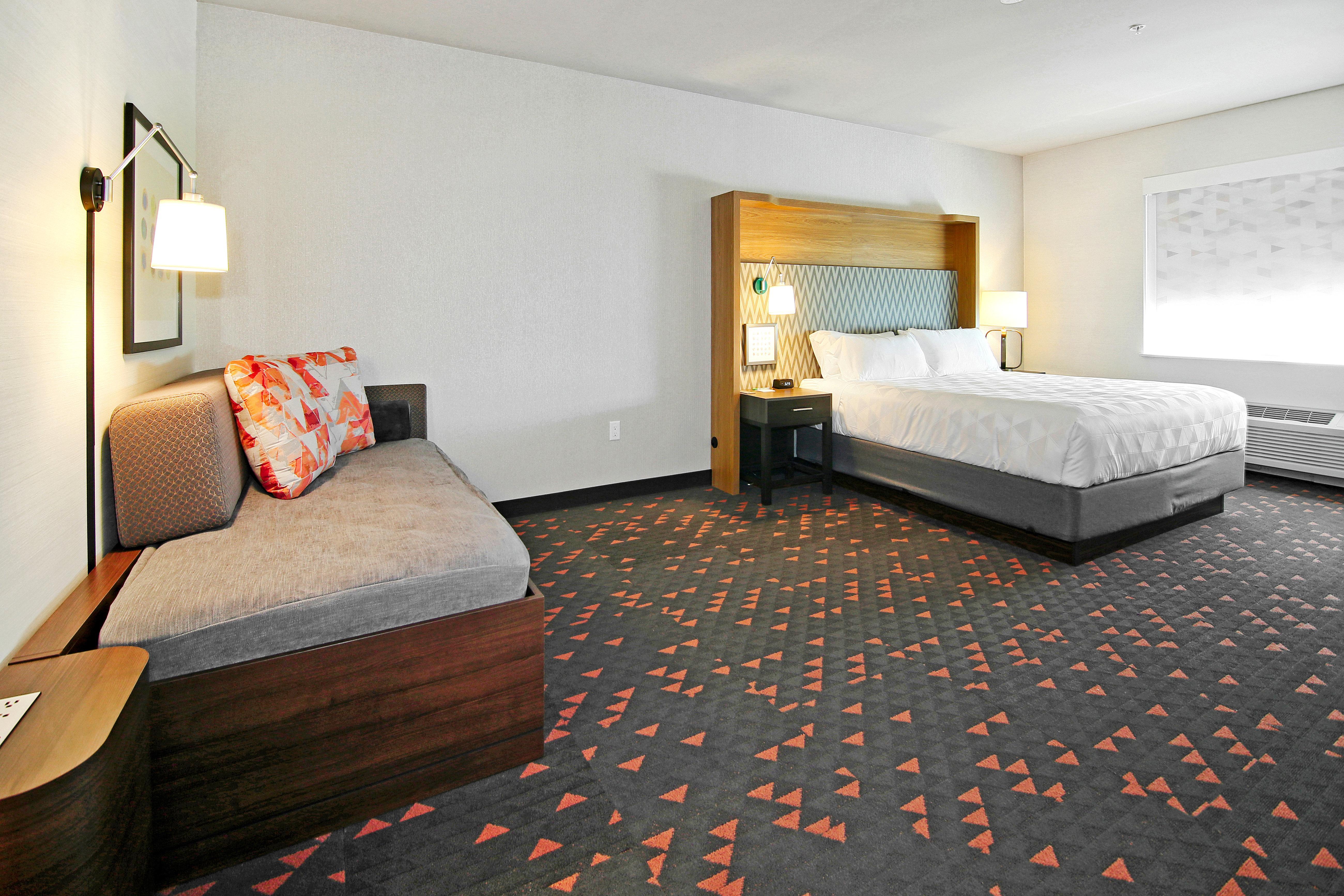 Holiday Inn Hotel & Suites - Calgary Airport North By Ihg Exterior photo