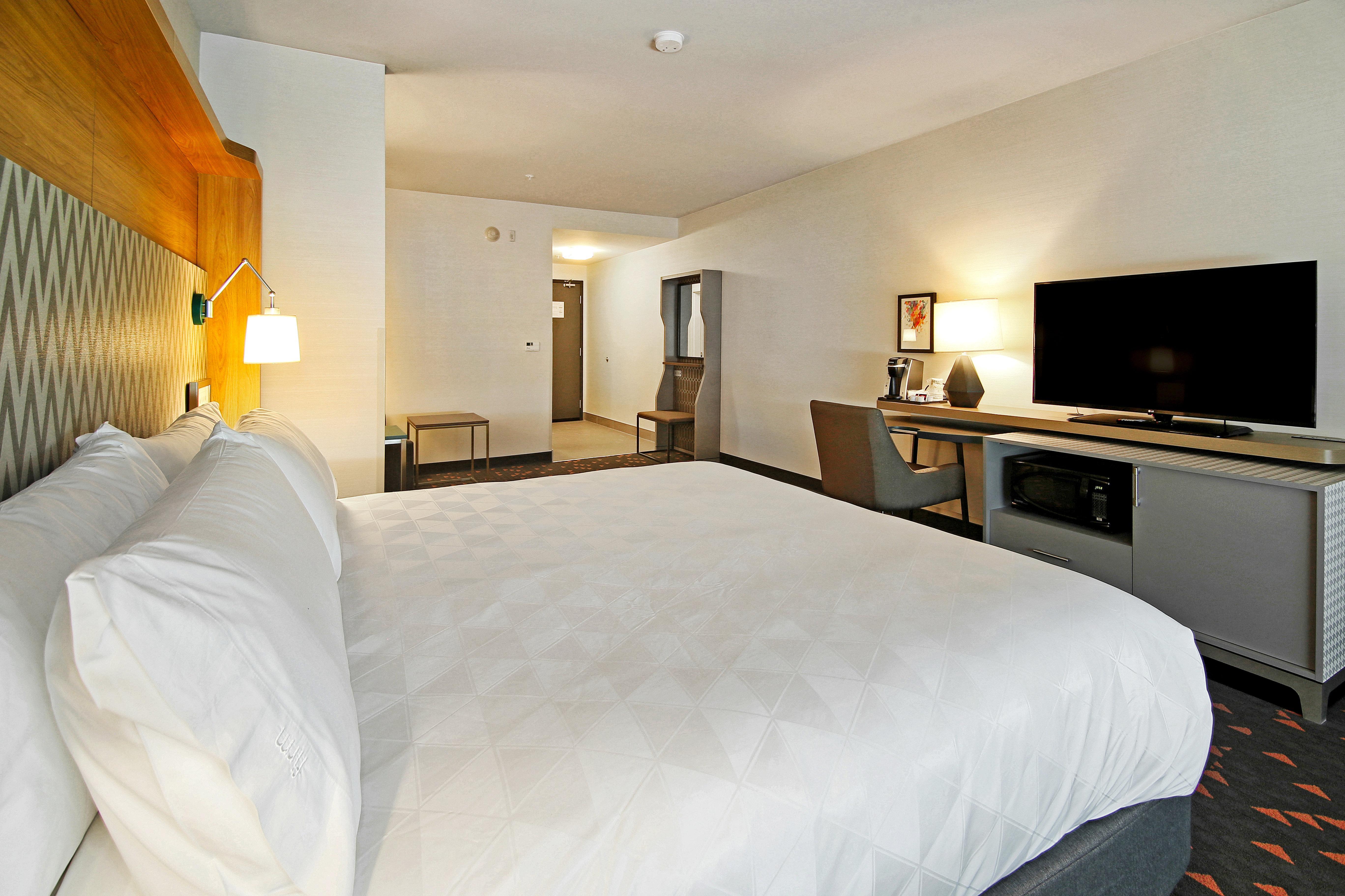 Holiday Inn Hotel & Suites - Calgary Airport North By Ihg Exterior photo