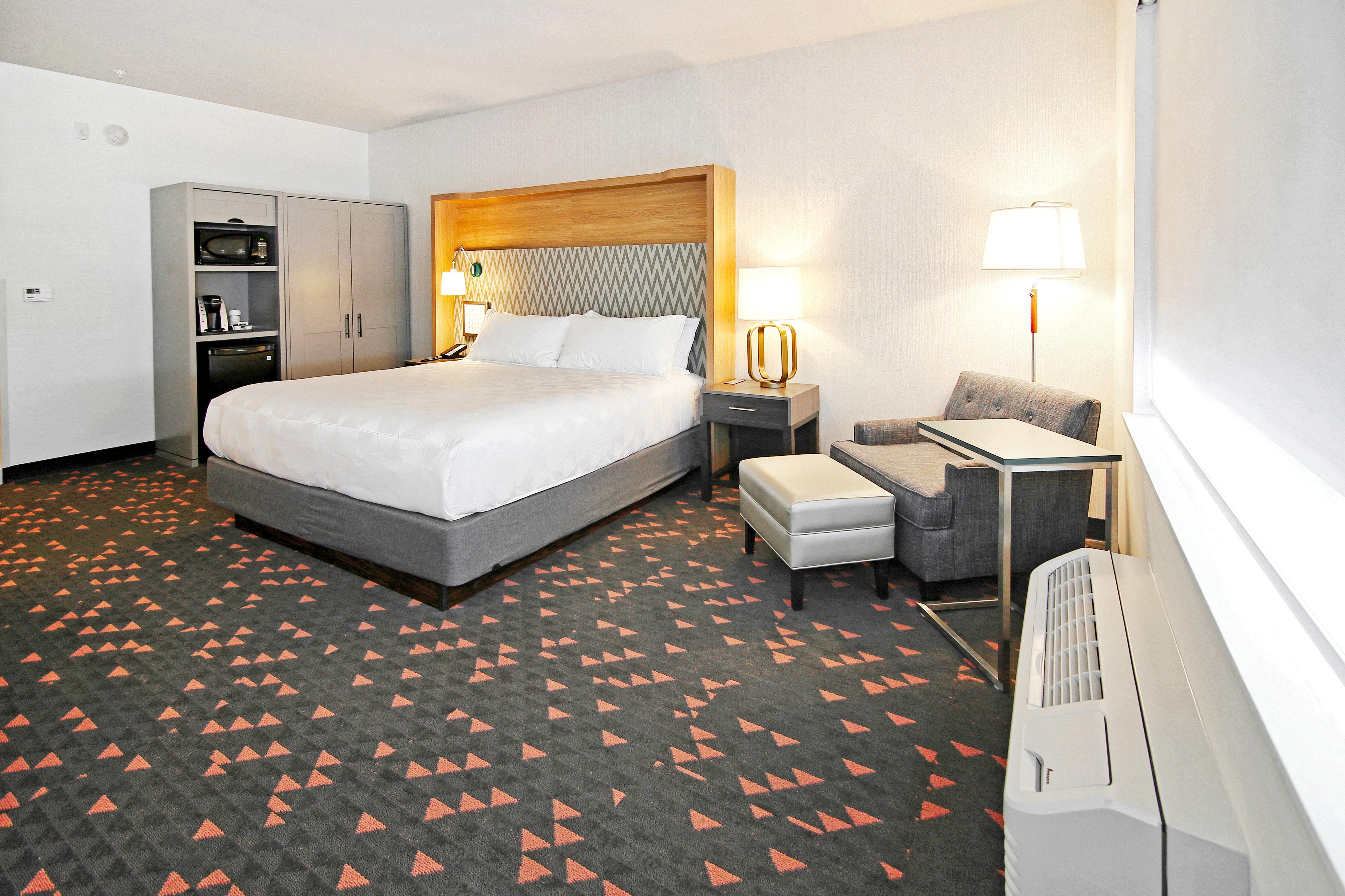 Holiday Inn Hotel & Suites - Calgary Airport North By Ihg Exterior photo