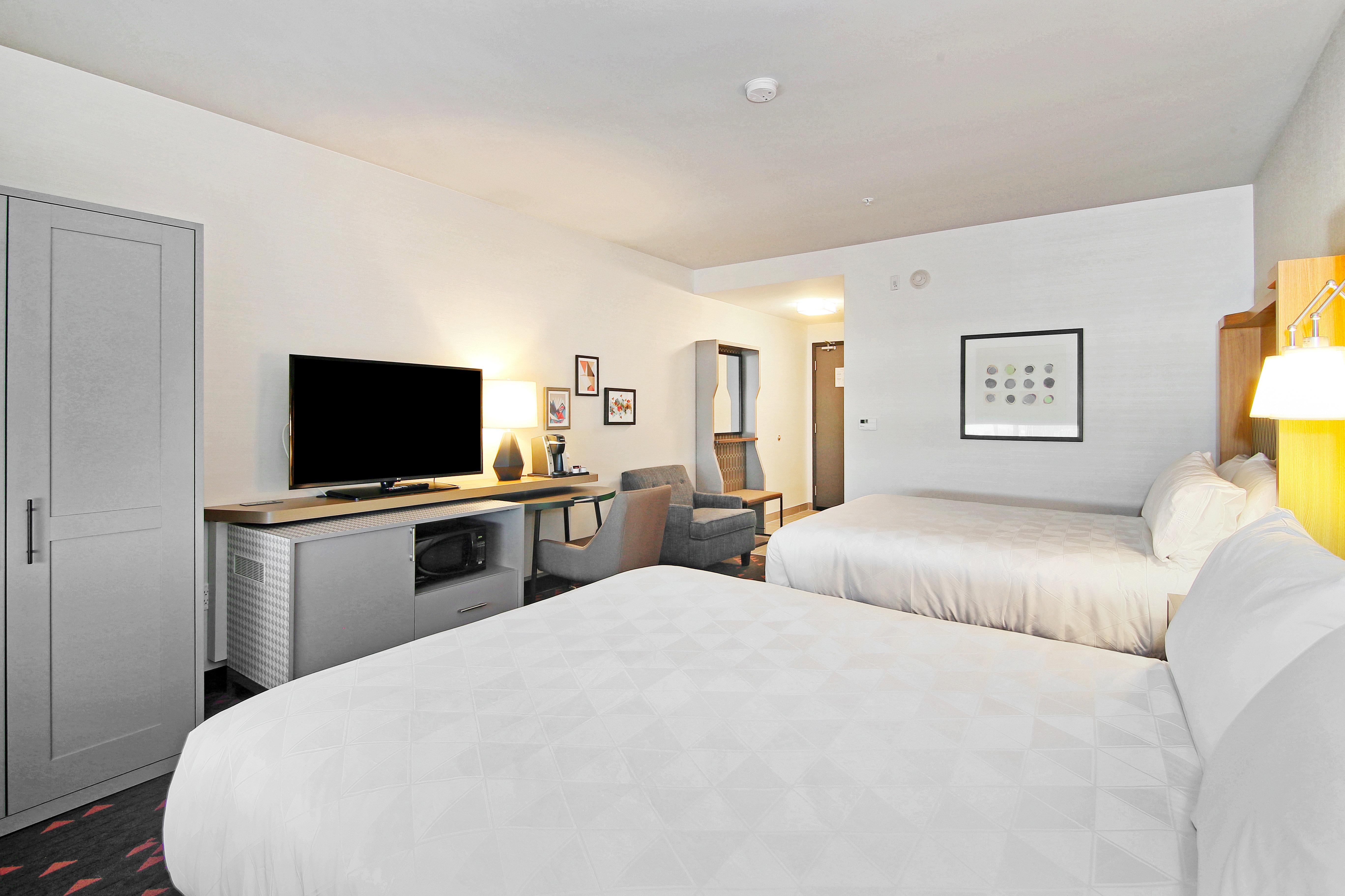 Holiday Inn Hotel & Suites - Calgary Airport North By Ihg Exterior photo