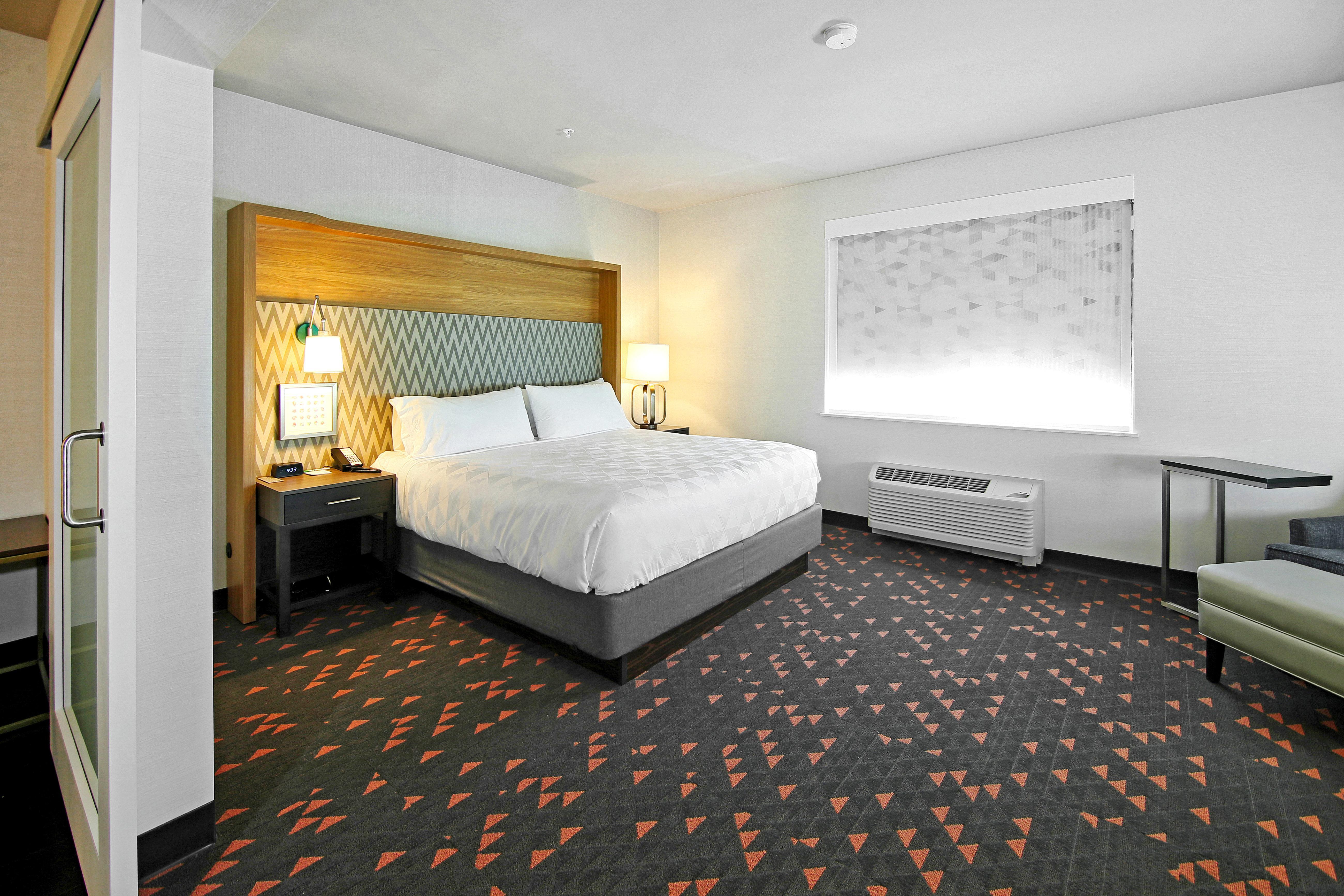 Holiday Inn Hotel & Suites - Calgary Airport North By Ihg Exterior photo